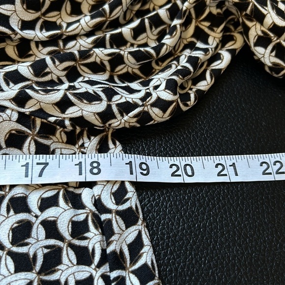 OTHER STORIES Chain Printed Long Sleeve Blouse Balloon Sleeves 8 Black White - Picture 14 of 16